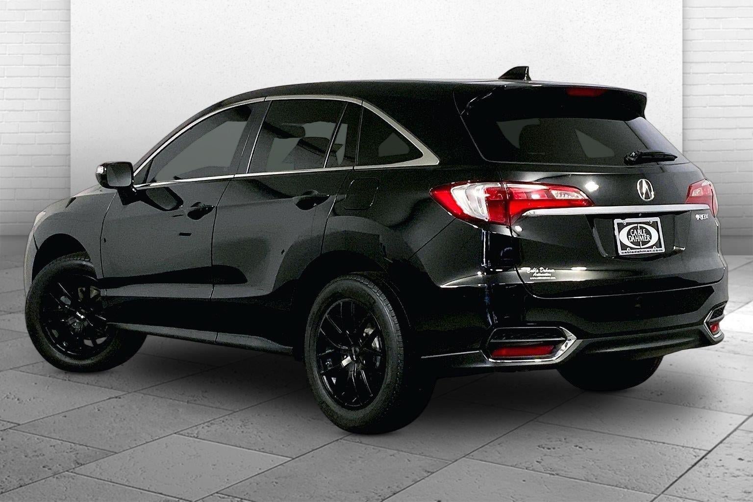 Used 2017 Acura RDX w/ AcuraWatch Plus Package FWD image 11