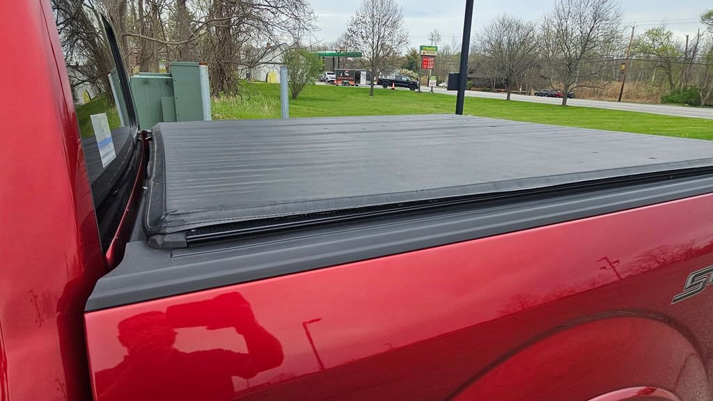 Used 2016 Ford F150 XLT w/ Equipment Group 302A Luxury AWD/4WD image 10