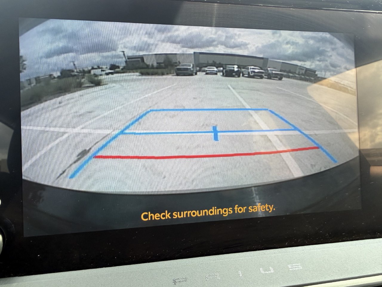 Used 2025 Toyota Prius LE FWD image 17