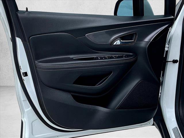 Used 2022 Buick Encore Preferred FWD image 18