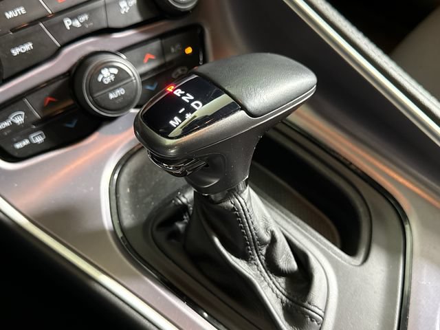 Used 2019 Dodge Challenger R/T RWD image 36