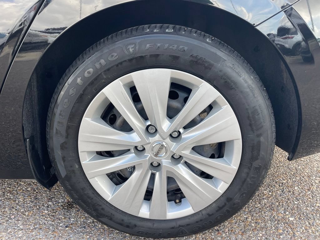 Certified 2023 Nissan Sentra S FWD image 17