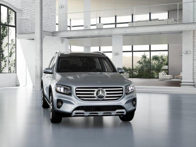 New 2026 Mercedes-Benz GLB 250 image 8