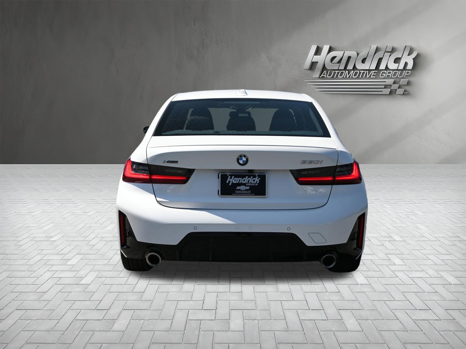 Used 2026 BMW 330i xDrive Sedan w/ M Sport Package AWD/4WD image 9