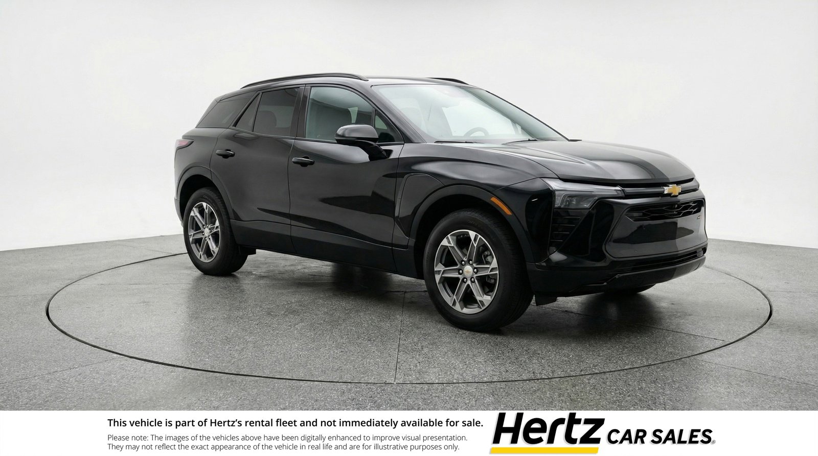 Used 2025 Chevrolet Blazer LT image 1