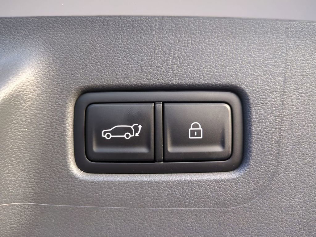 New 2026 Hyundai Santa Fe SE image 15