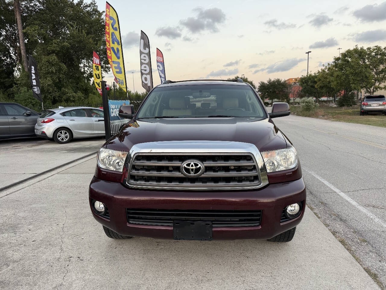 Used 2011 Toyota Sequoia SR5 w/ Premium Pkg AWD/4WD image 2