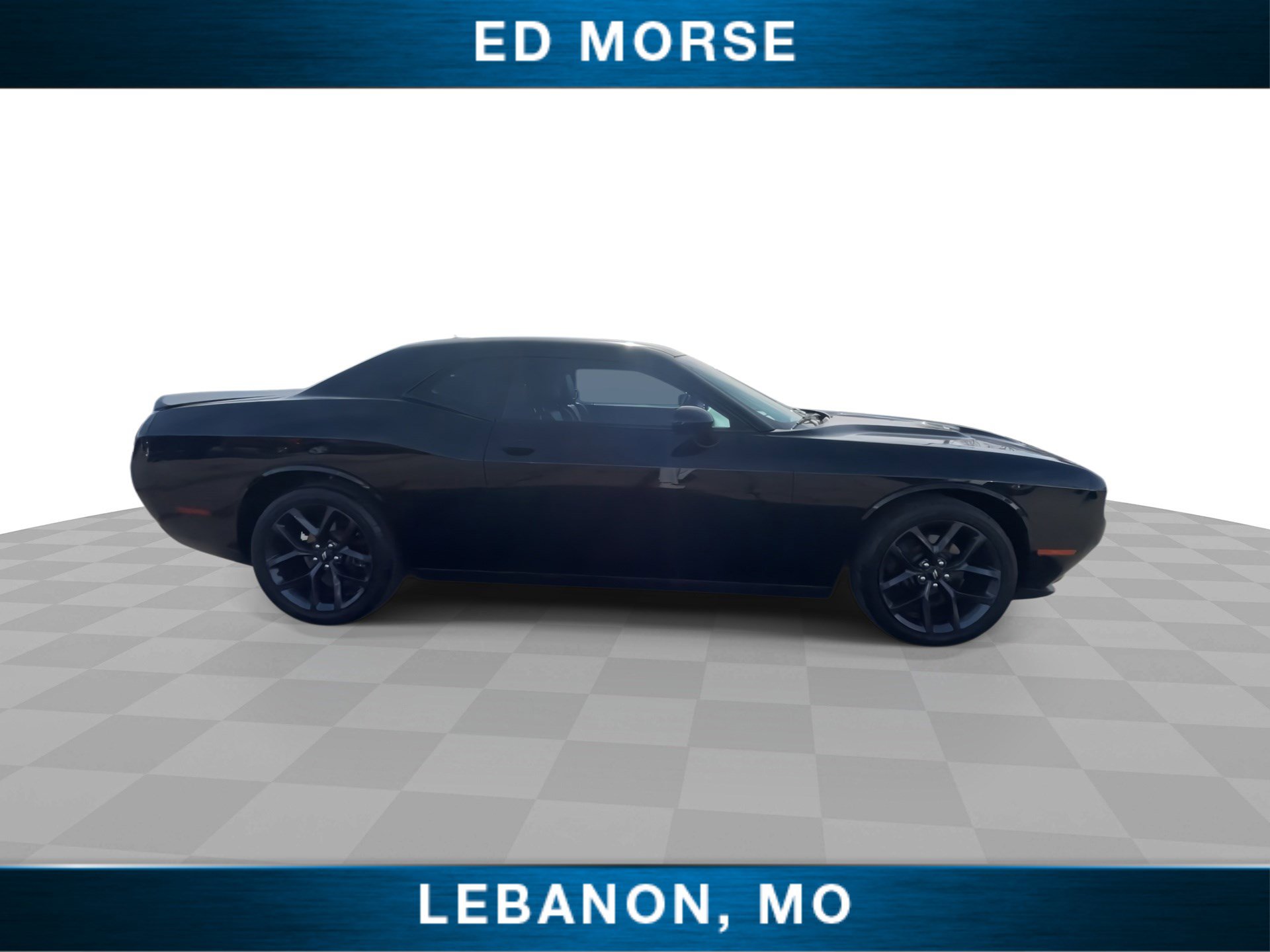 Used 2019 Dodge Challenger SXT w/ Plus Package image 9