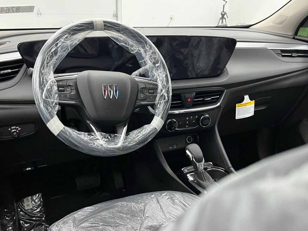 New 2026 Buick Encore GX Preferred image 2