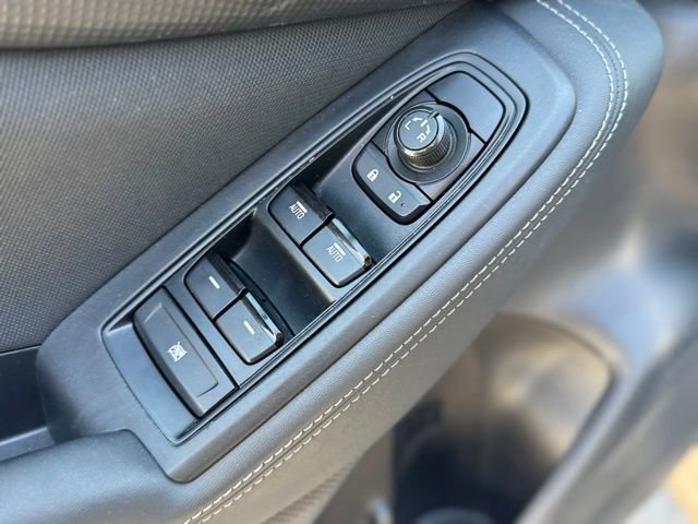 Used 2023 Subaru Forester Premium AWD/4WD image 9