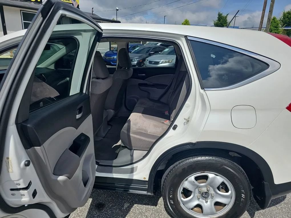 Used 2014 Honda CR-V LX image 16