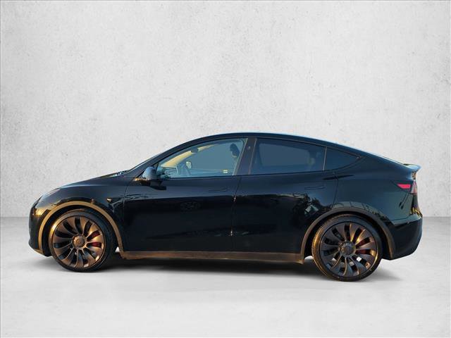 Used 2024 Tesla Model Y Performance image 9