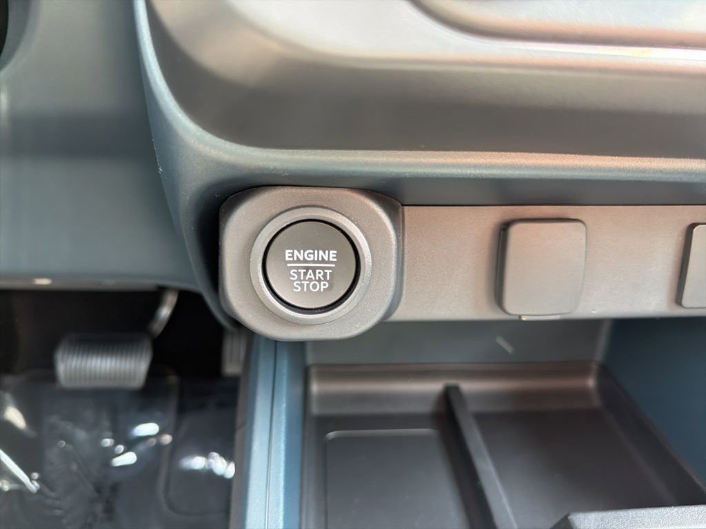 New 2026 Ford Maverick XLT image 32