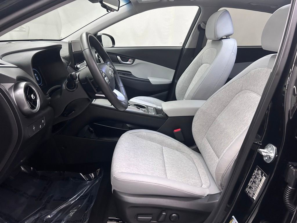 Used 2023 Hyundai Kona SEL w/ Cargo Package FWD image 12
