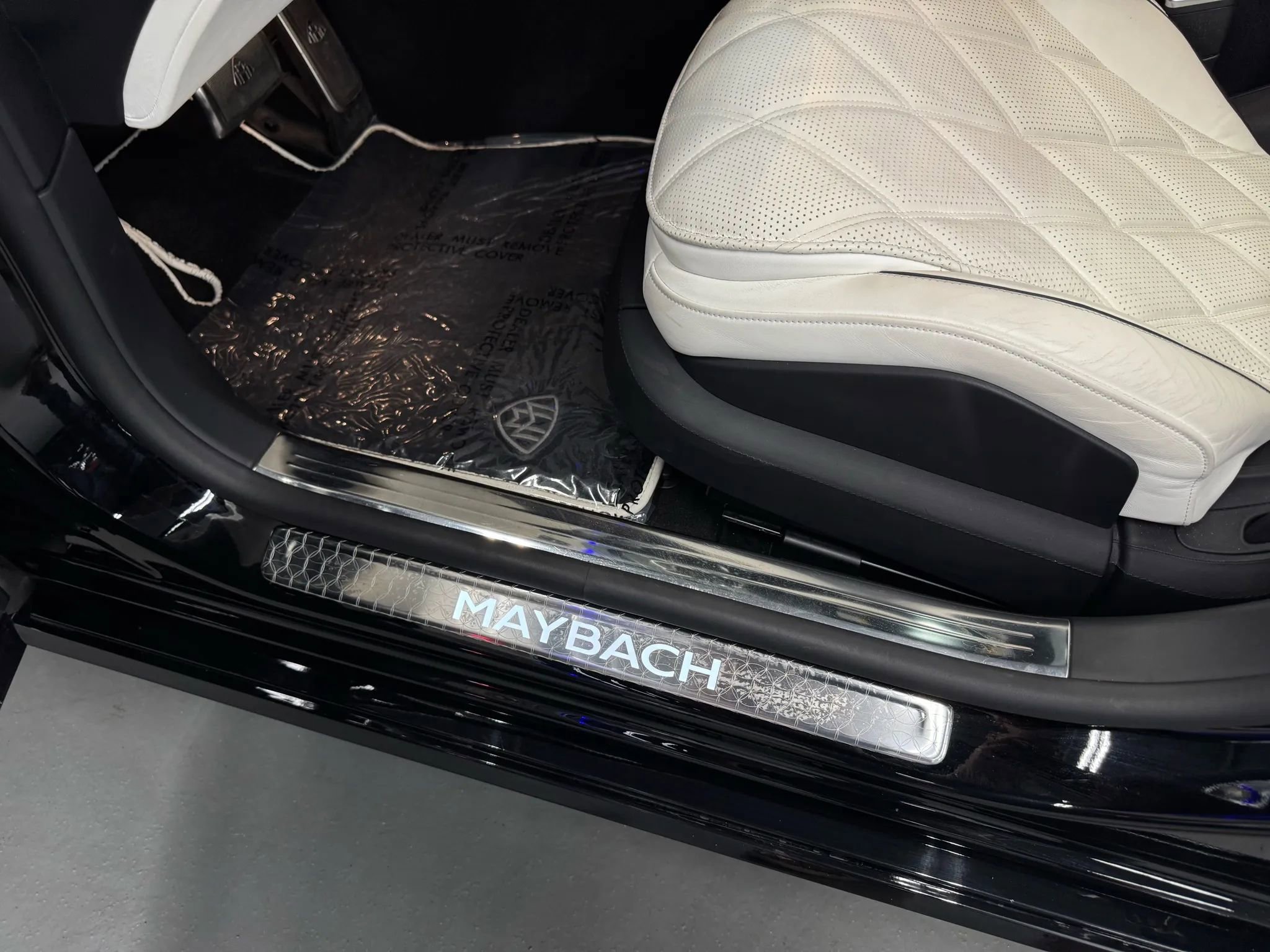 Used 2023 Mercedes-Benz Maybach S 680 S 680 4MATIC Sedan 4D w/ Manufaktur Leather Package image 36