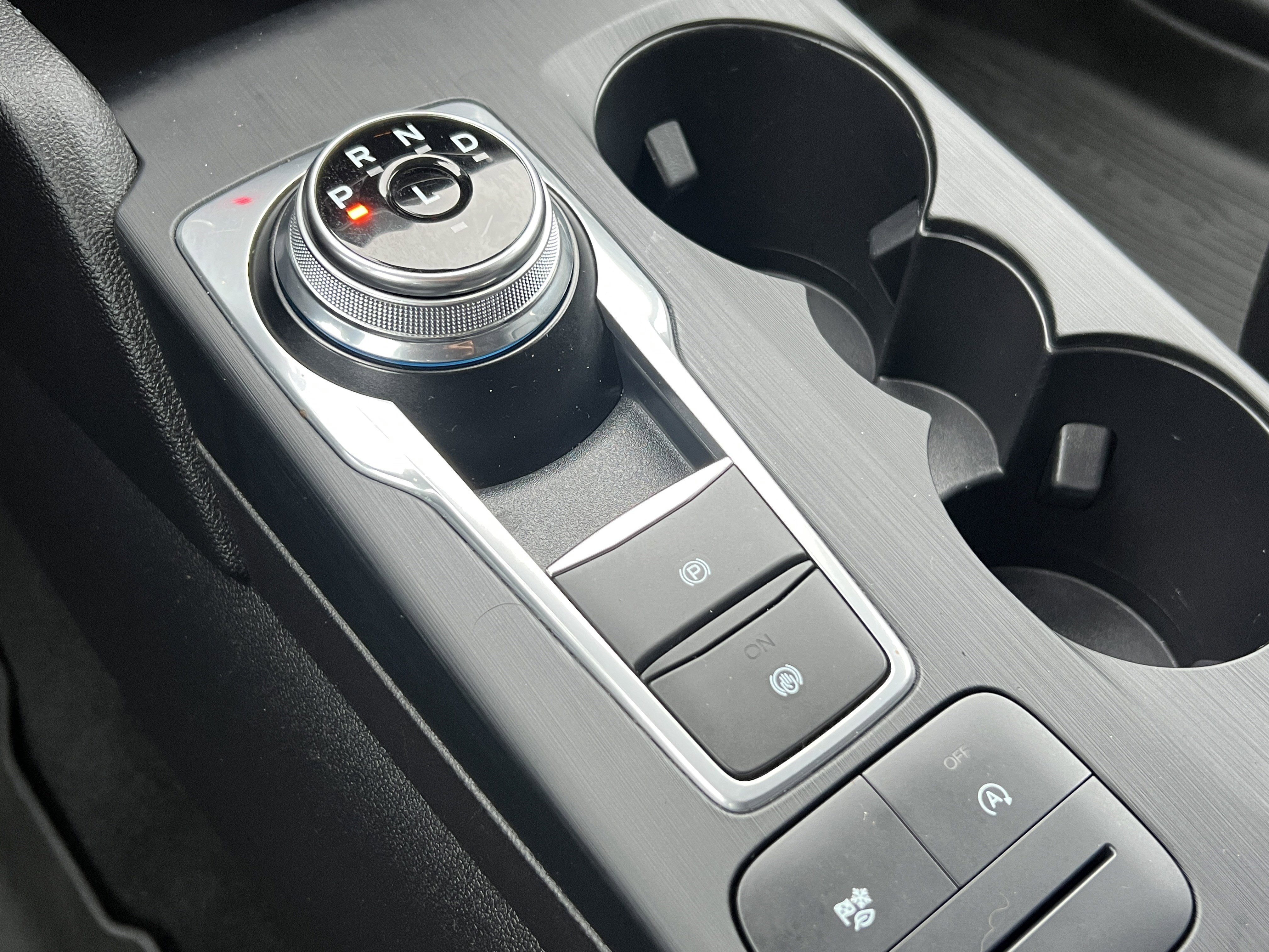 Used 2021 Ford Escape SEL w/ Technology Package image 31