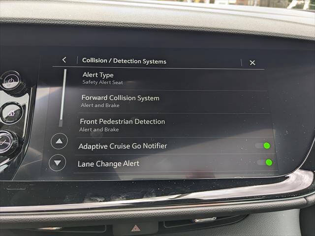 Used 2023 Buick Envision Avenir AWD/4WD image 30