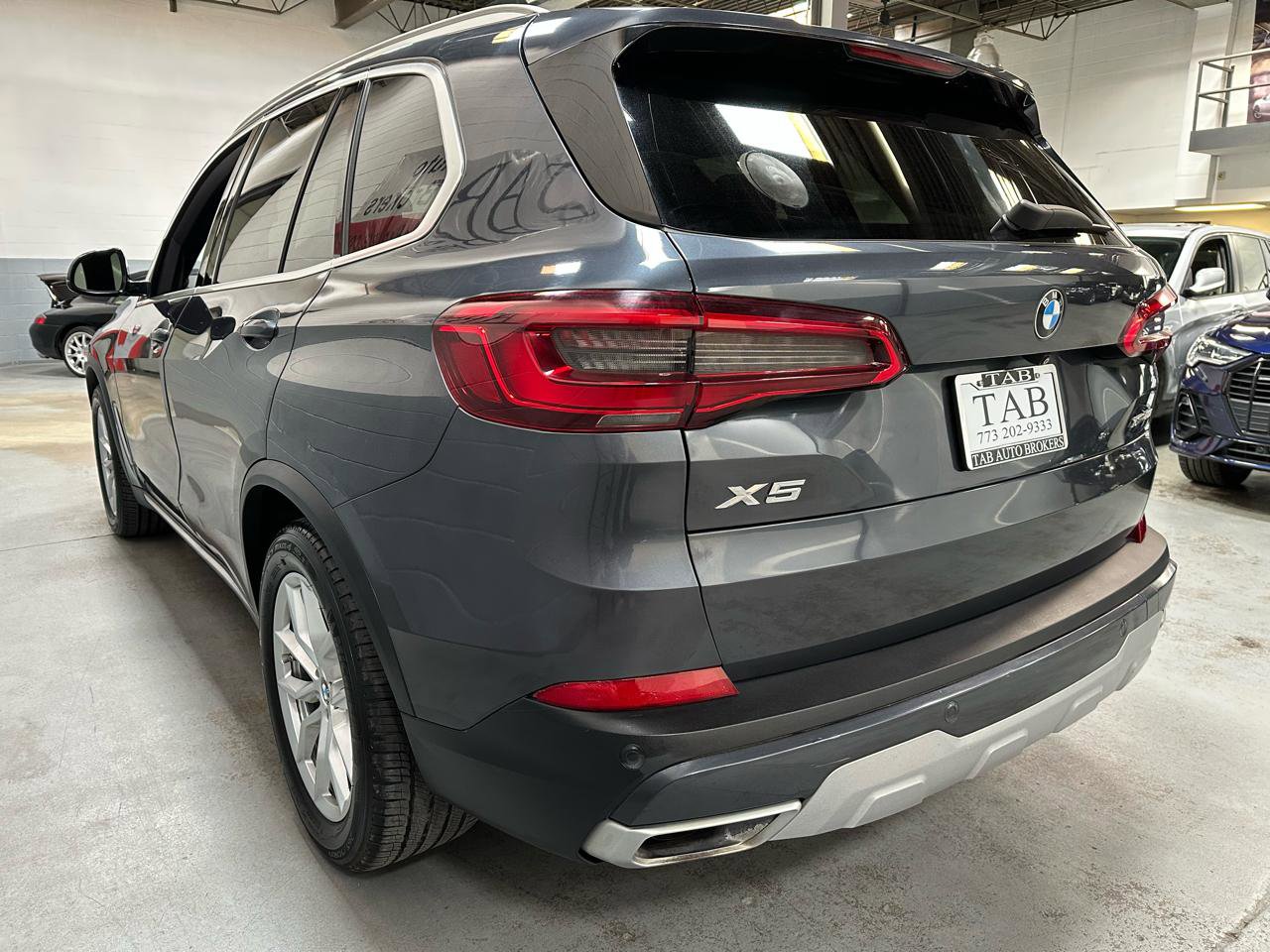 Used 2019 BMW X5 xDrive40i w/ Convenience Package image 5