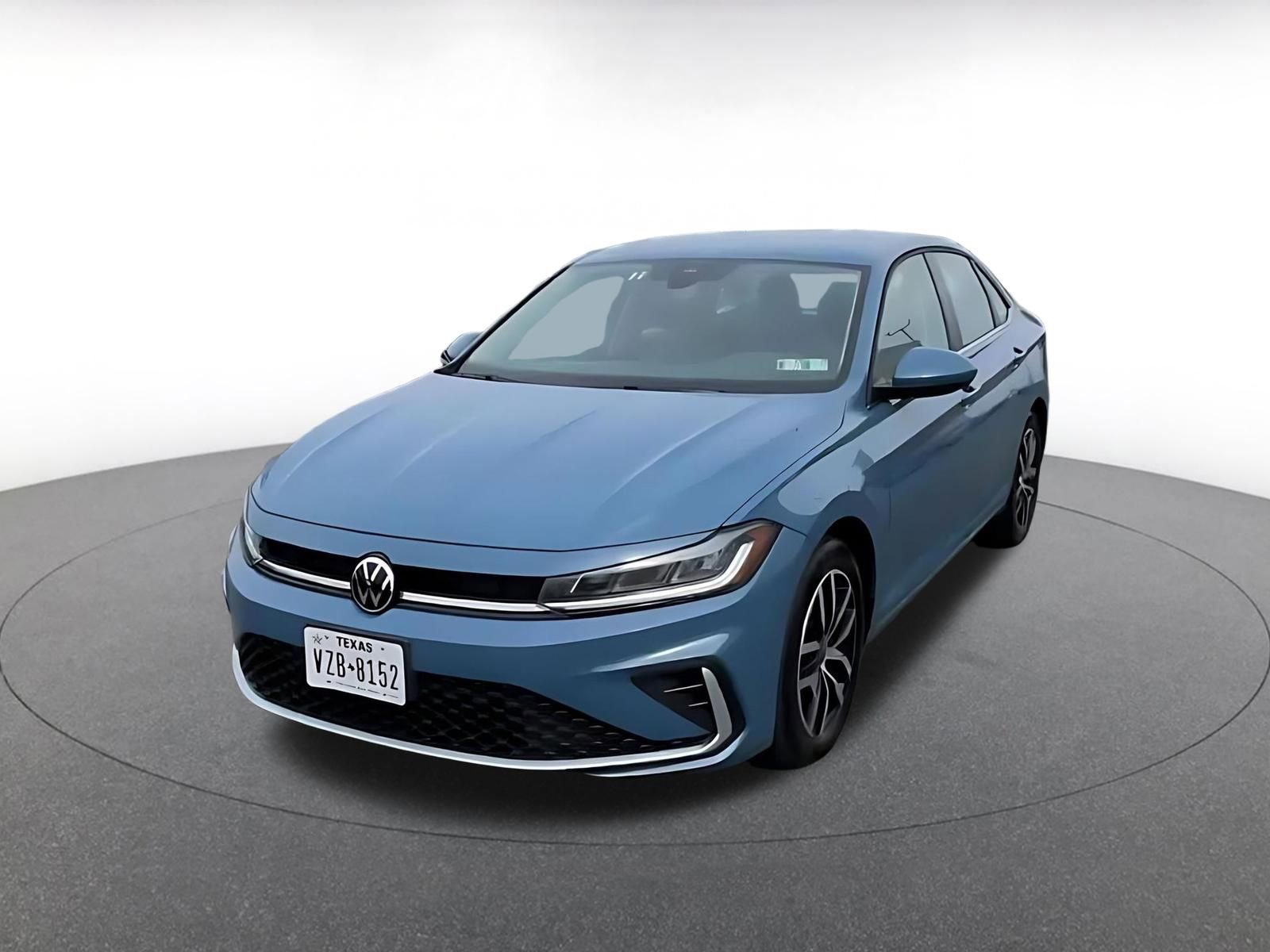 Used 2025 Volkswagen Jetta SE image 7