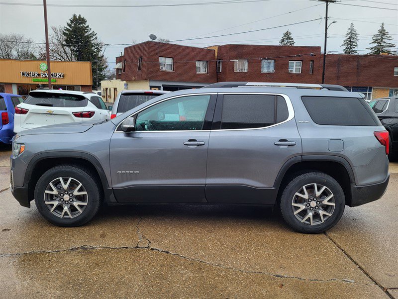Used 2021 GMC Acadia SLE w/ Driver Convenience Package image 4
