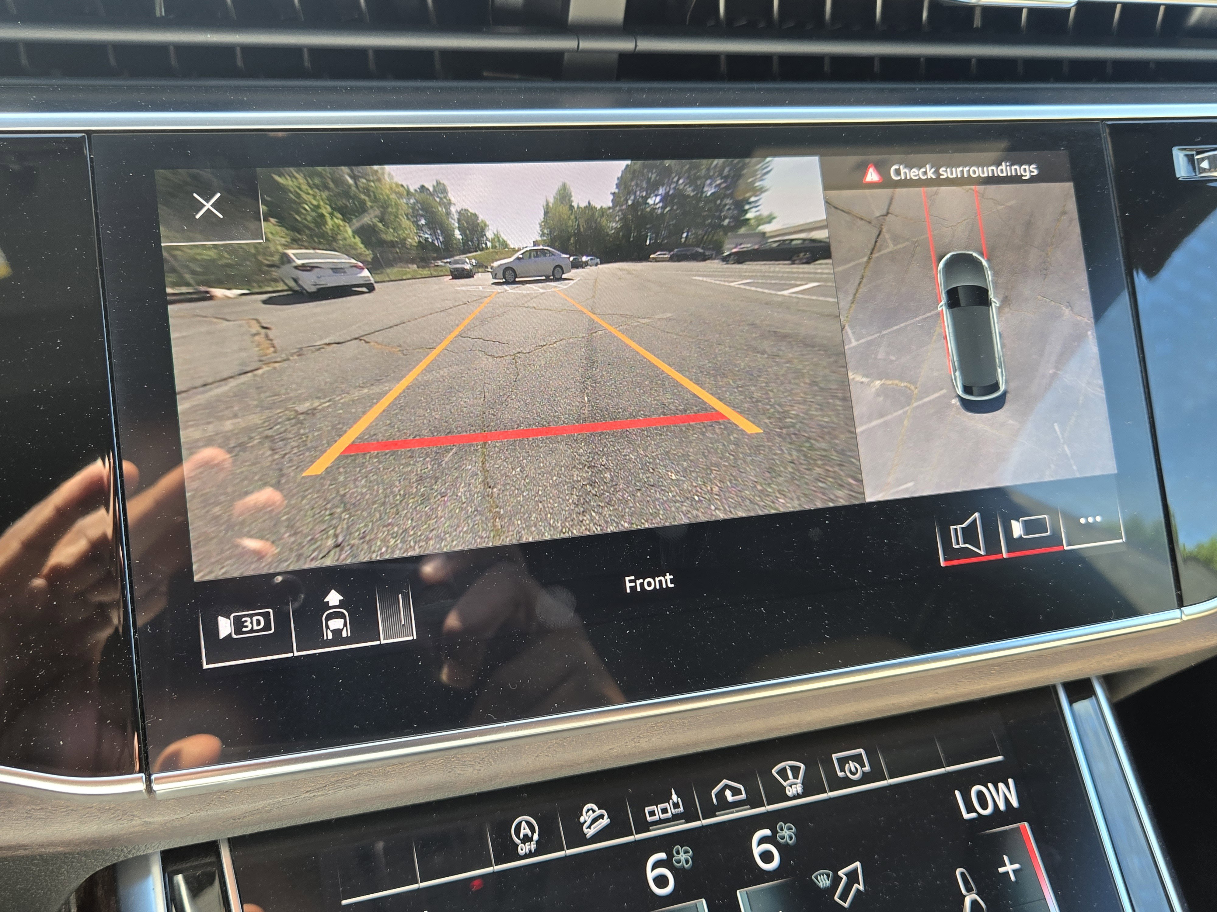 Used 2020 Audi Q8 Prestige image 25