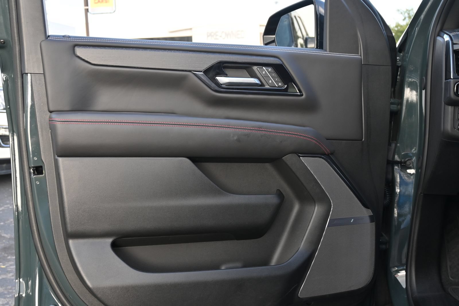 Certified 2026 GMC Yukon AT4 Ultimate AWD/4WD image 19