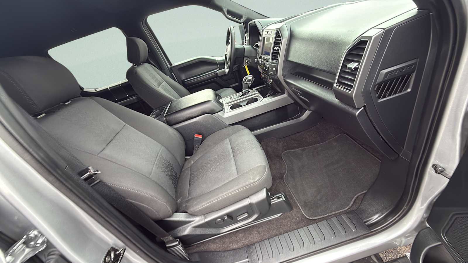 Used 2020 Ford F150 XLT w/ Equipment Group 302A Luxury image 26