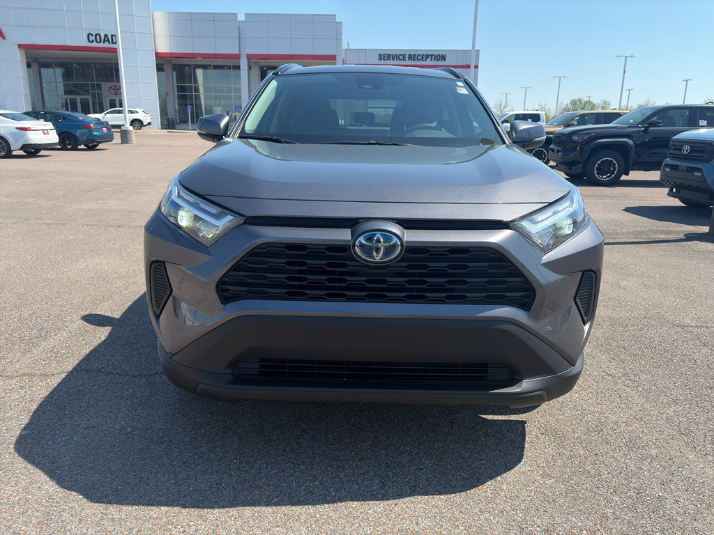 Used 2022 Toyota RAV4 XLE image 8