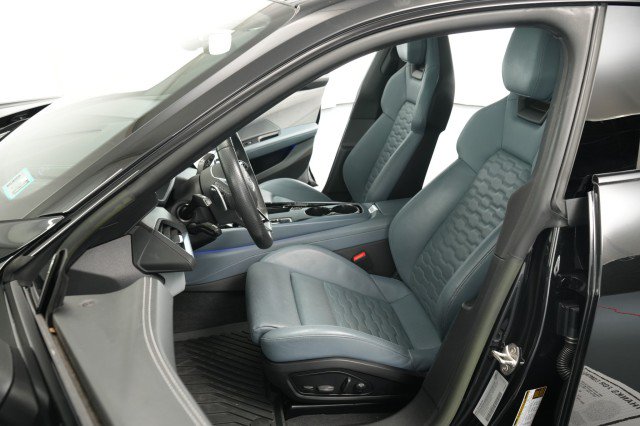 Used 2023 Audi e-tron GT Premium Plus w/ Performance Package AWD/4WD image 27
