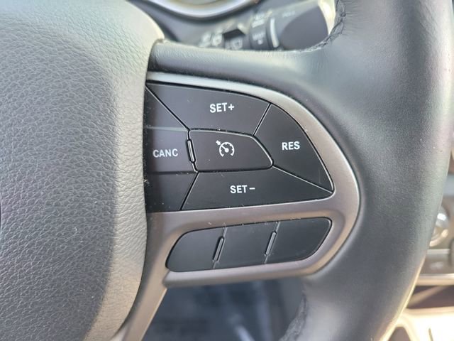 Certified 2019 Jeep Cherokee Limited FWD image 24