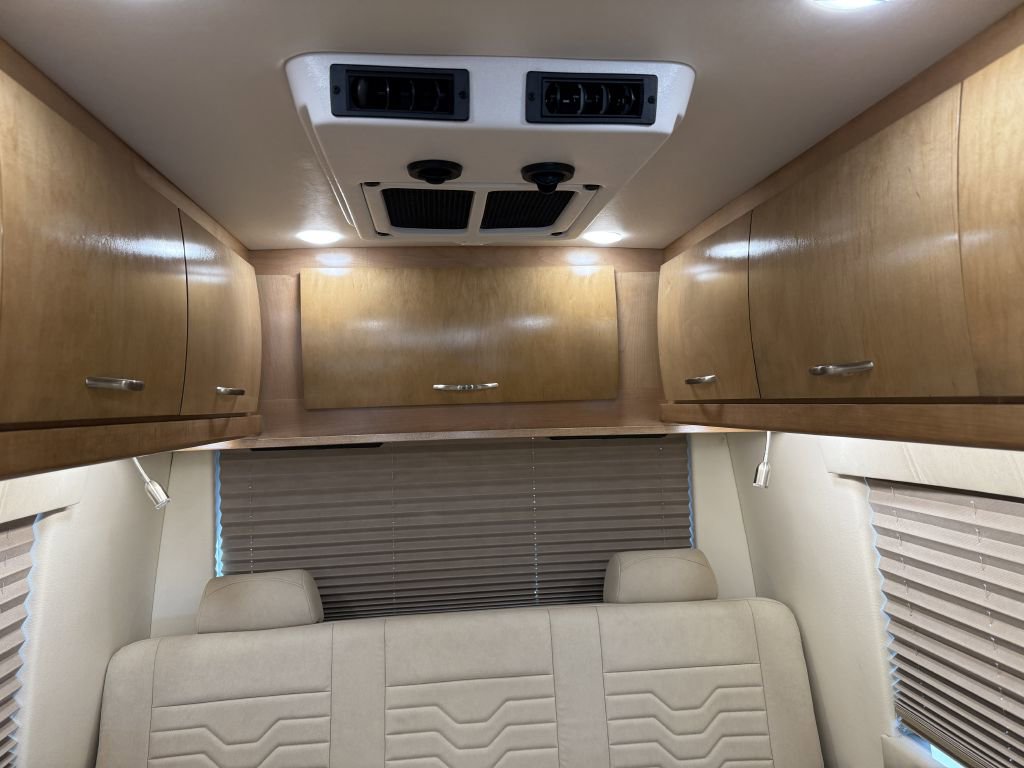 Used 2022 Mercedes-Benz Sprinter 3500 image 26