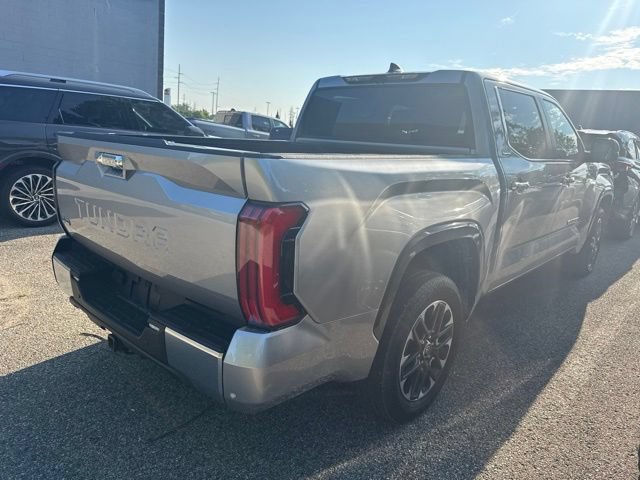 Used 2024 Toyota Tundra Limited AWD/4WD image 5