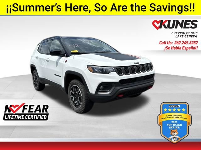 Used 2025 Jeep Compass Trailhawk AWD/4WD image 1