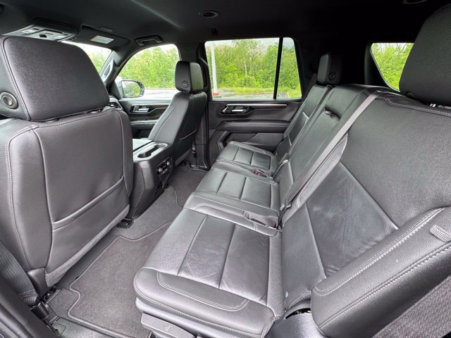 Used 2025 Chevrolet Tahoe Z71 AWD/4WD image 19