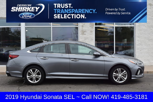 Used 2019 Hyundai Sonata SEL w/ Tech Package 02 FWD image 3