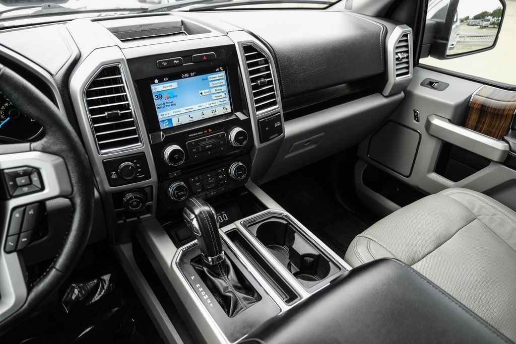 Used 2016 Ford F150 Lariat w/ Equipment Group 502A Luxury AWD/4WD image 23