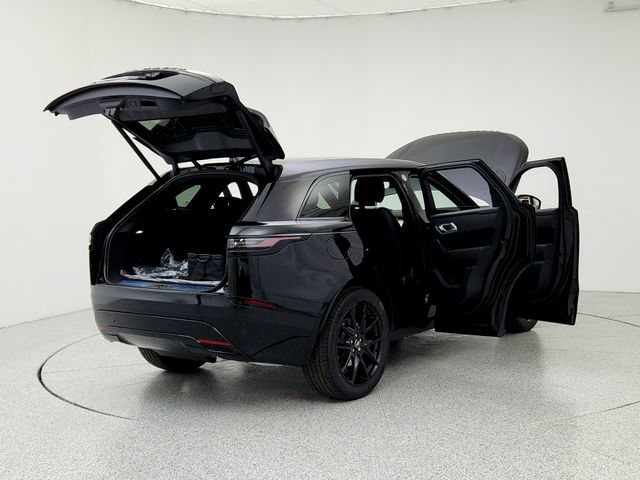Certified 2026 Land Rover Range Rover Velar Dynamic SE AWD/4WD image 11