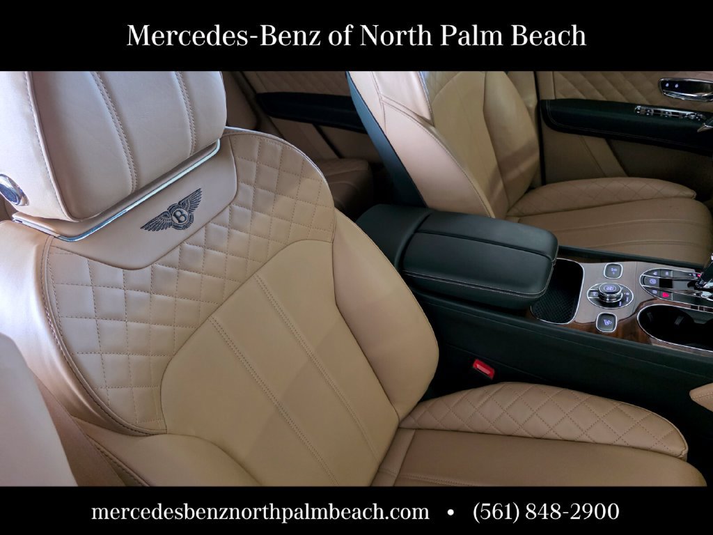 Used 2019 Bentley Bentayga AWD/4WD image 31