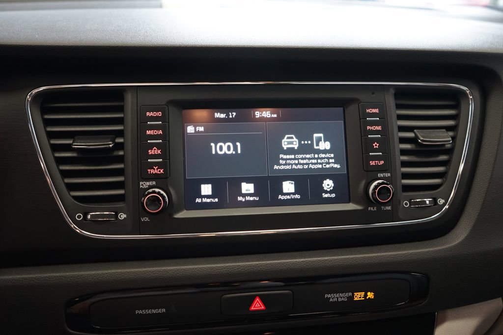 Used 2021 Kia Sedona LX image 34