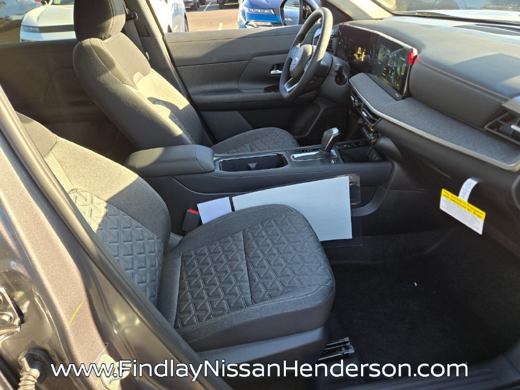 New 2027 Nissan Kicks SV w/ SV Premium Package AWD/4WD image 18
