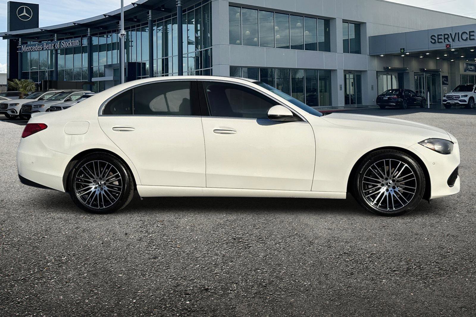 Used 2025 Mercedes-Benz C 300 Sedan image 3