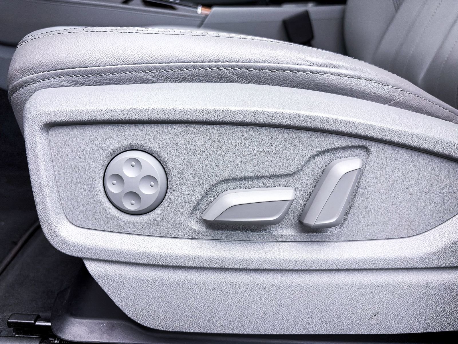 Used 2023 Audi Q5 2.0T Premium Plus image 21