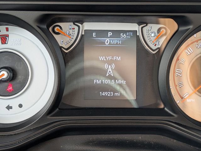 Used 2024 Jeep Gladiator Sport image 28