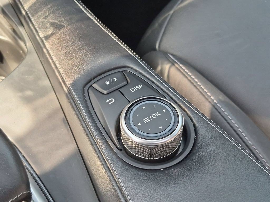 Used 2020 INFINITI QX50 Luxe w/ Cargo Package FWD image 26