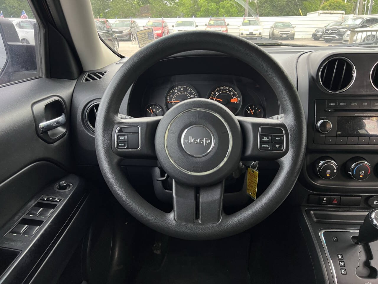 Used 2015 Jeep Patriot Sport w/ Power Value Group FWD image 18