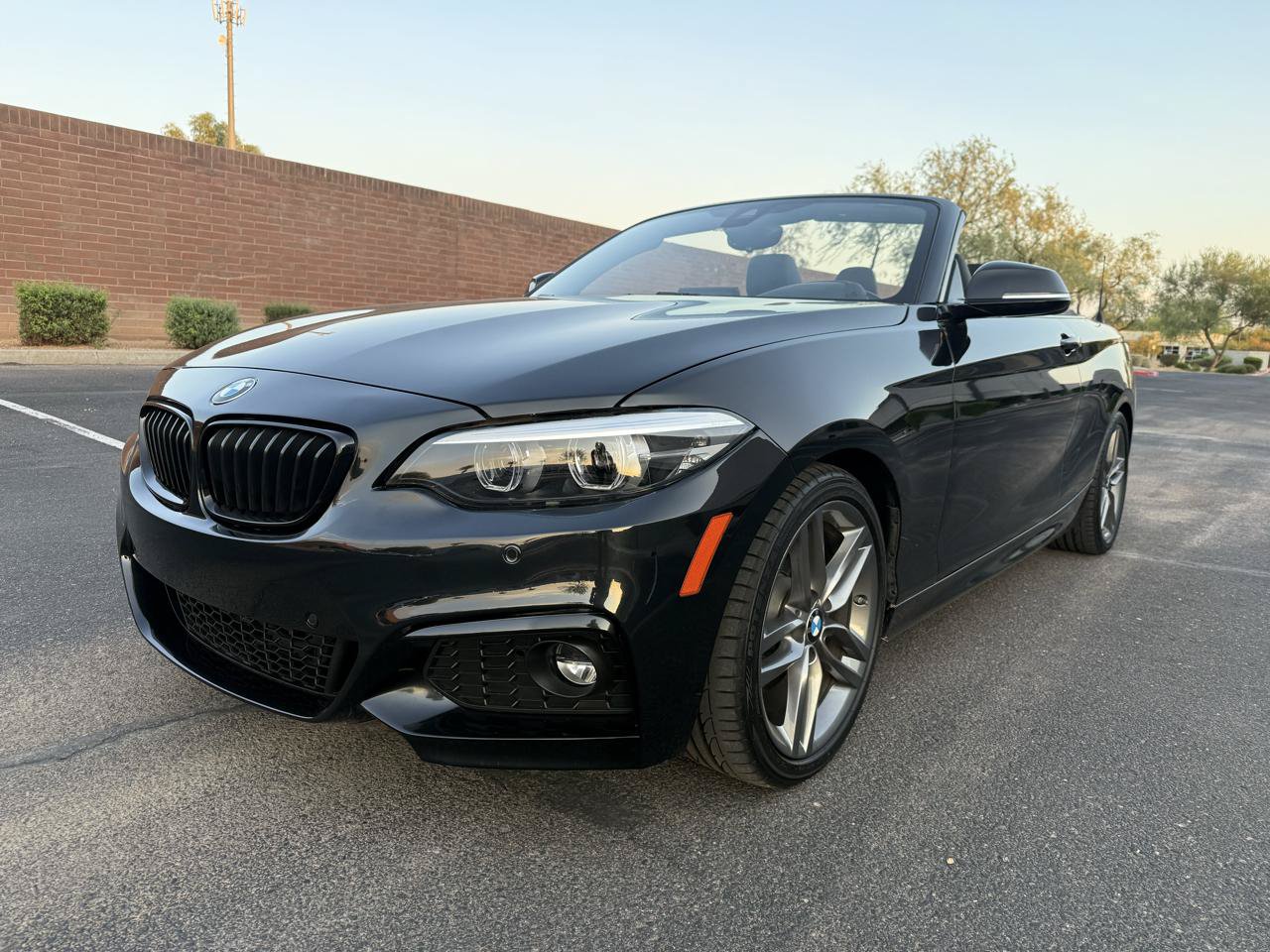 Used 2019 BMW 230i Convertible w/ M Sport Package RWD image 7
