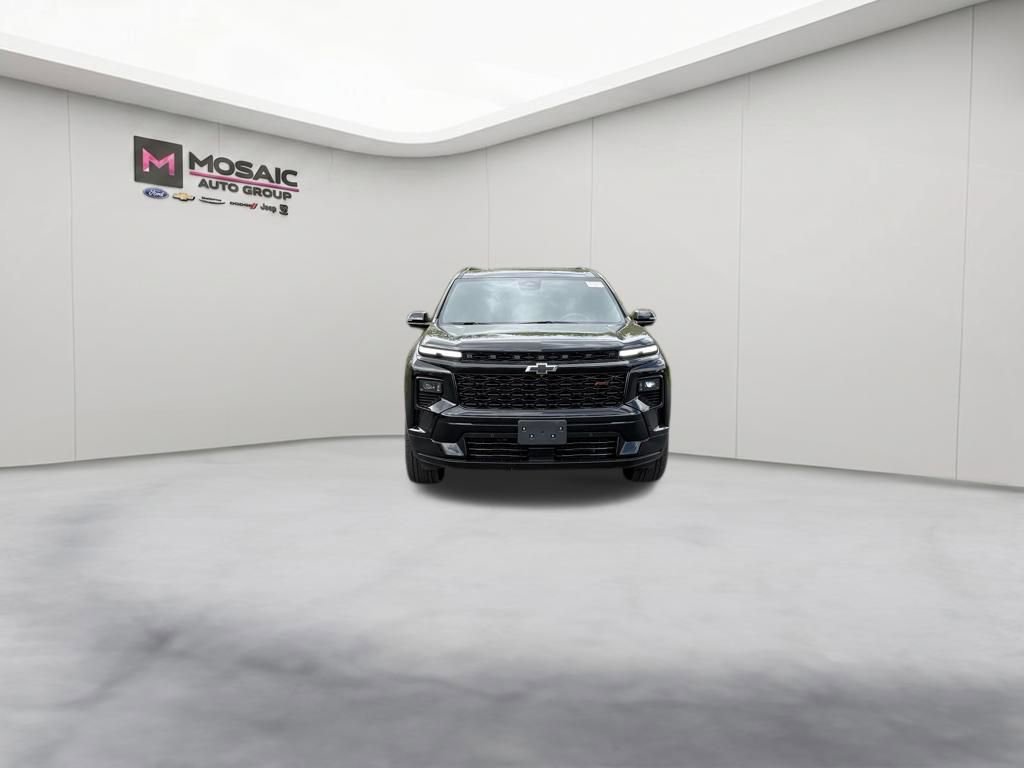 Used 2025 Chevrolet Traverse RS AWD/4WD image 3