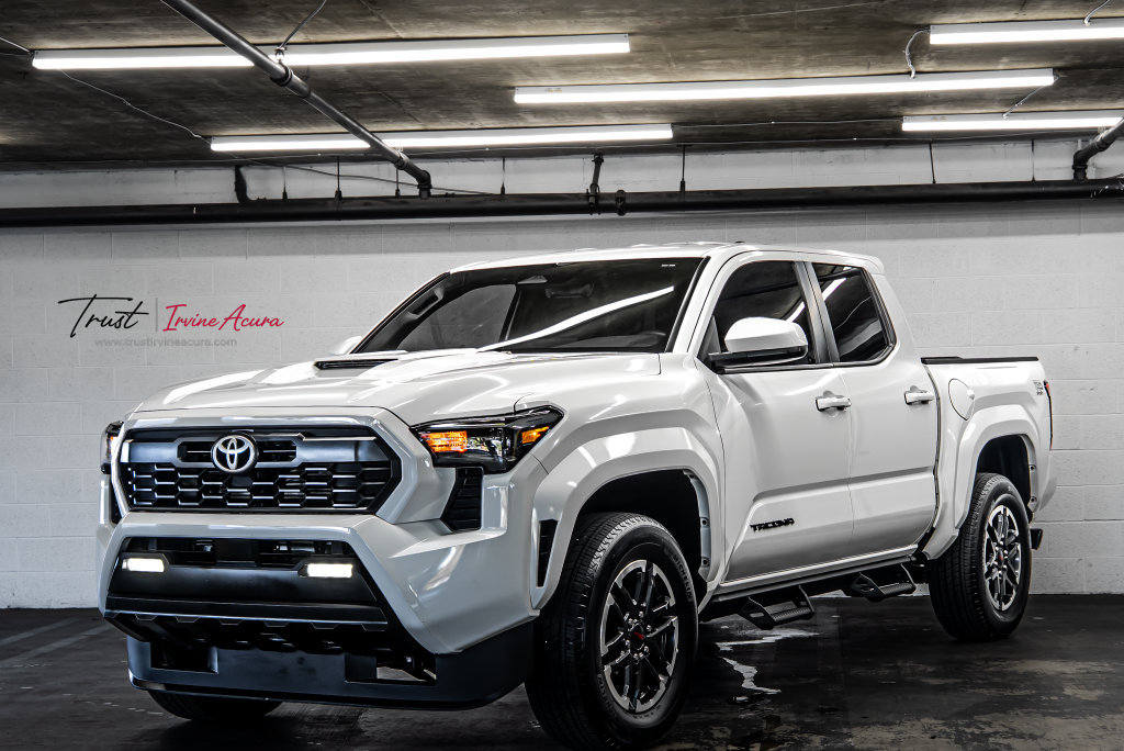 Used 2025 Toyota Tacoma TRD Sport