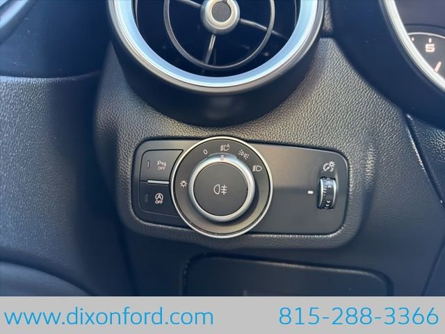 Used 2020 Alfa Romeo Stelvio Sport w/ Quick Order Package 22J Sport image 17