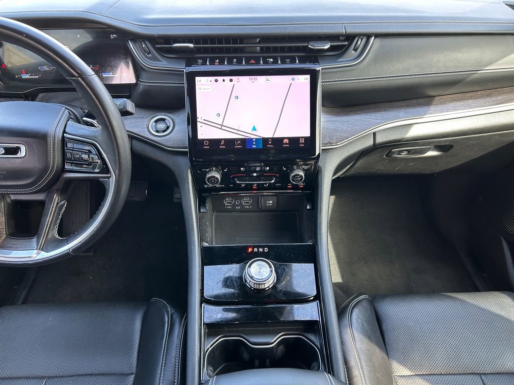 Used 2021 Jeep Grand Cherokee L Overland w/ Luxury Tech Group IV RWD image 11